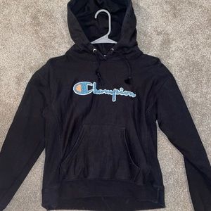 Girls small champion hooded sweatshirt